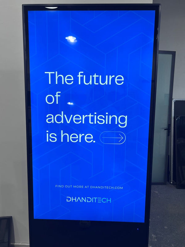 Screen and display content